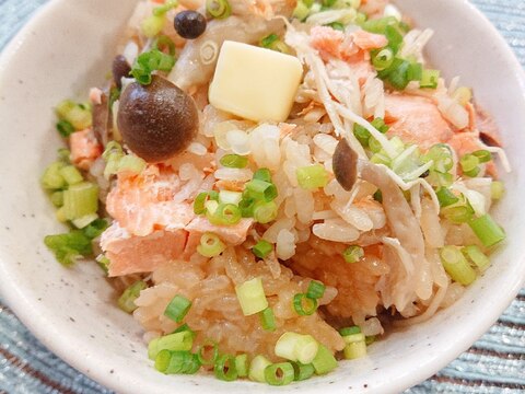 鮭ときのこの炊き込みご飯